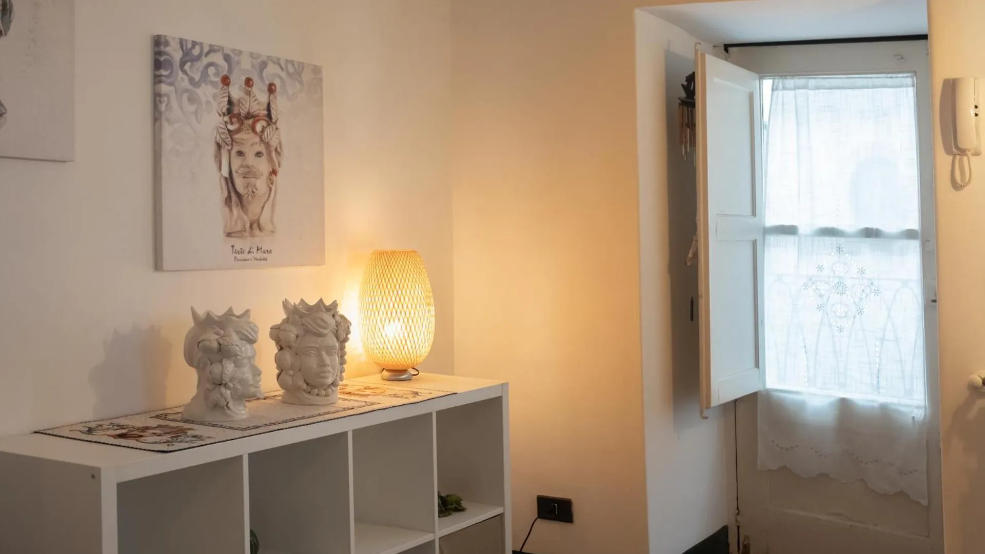 Civico 18 & Manzoni House Lägenhet Catania